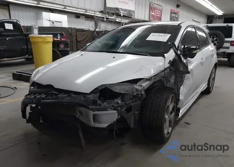 2014 Ford Focus St из США, поврежденный, VIN 1FADP3L91EL453628